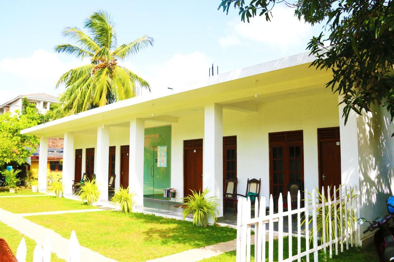 A&B Resort Negombo Kudapaduwa Eksteriør billede